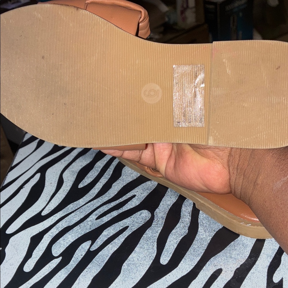 Women's Slide Sandals(Universal Thread) - Picture 13 of 16